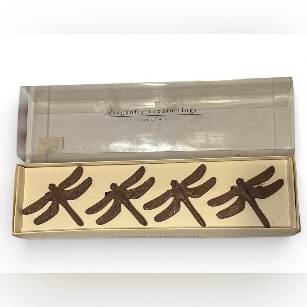 Pier 1 Imports Elegant Metal Set of 4 Napkin ring set NIB